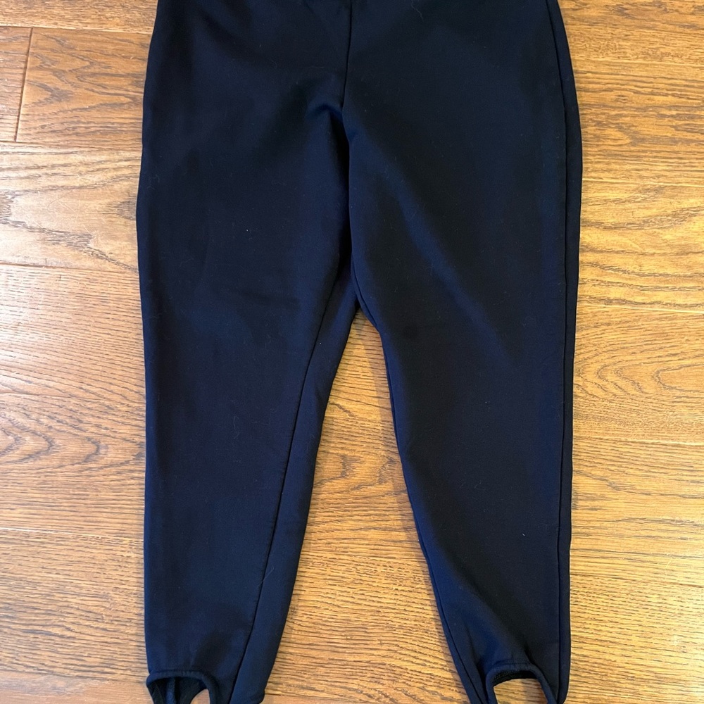 Old‎ Navy Black Leggings